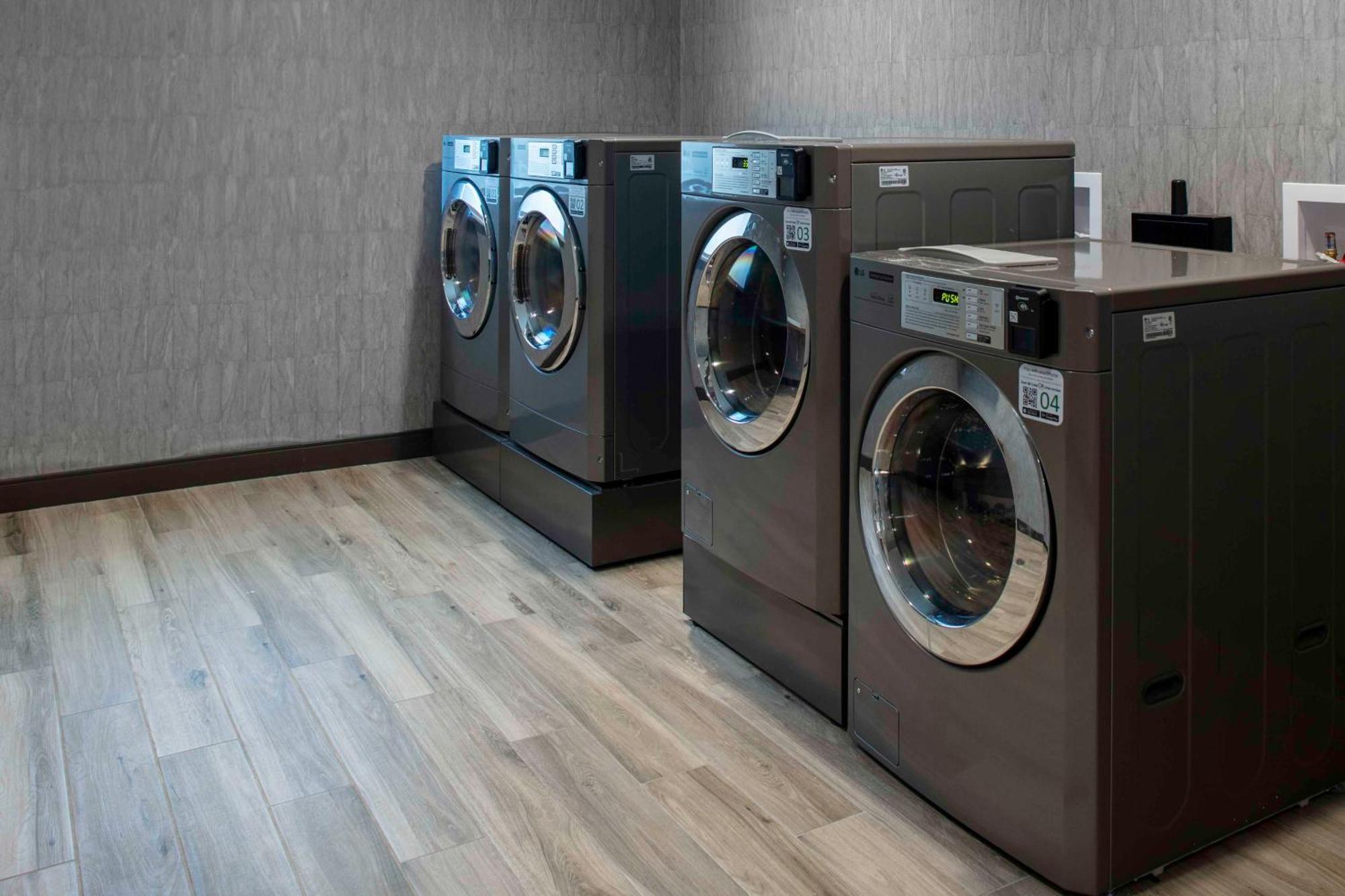 Home2 Suites By Hilton リンチバーグ エクステリア 写真