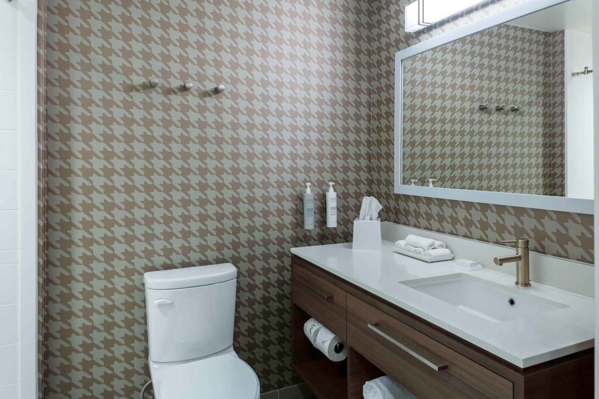 Home2 Suites By Hilton リンチバーグ エクステリア 写真
